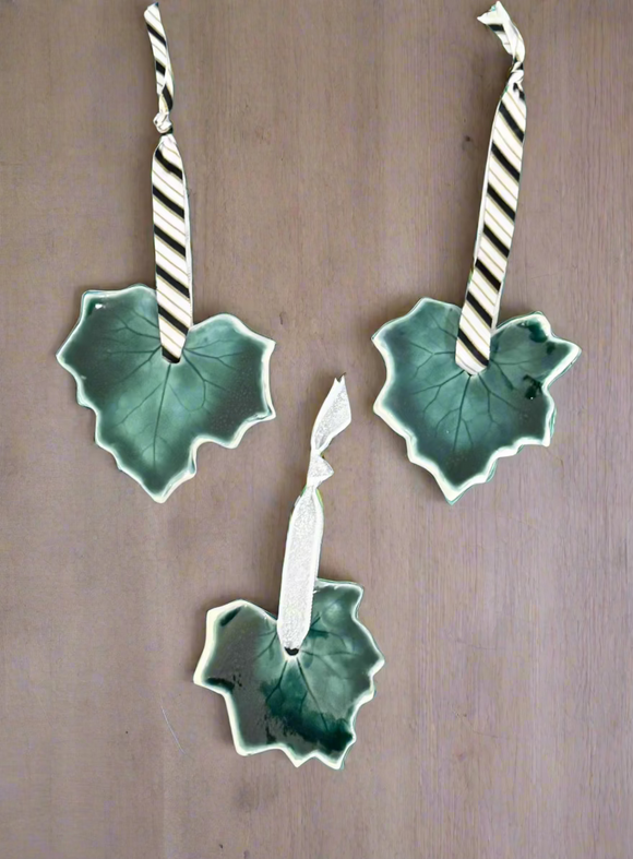 Pressed Leaf Ornament - Ivy