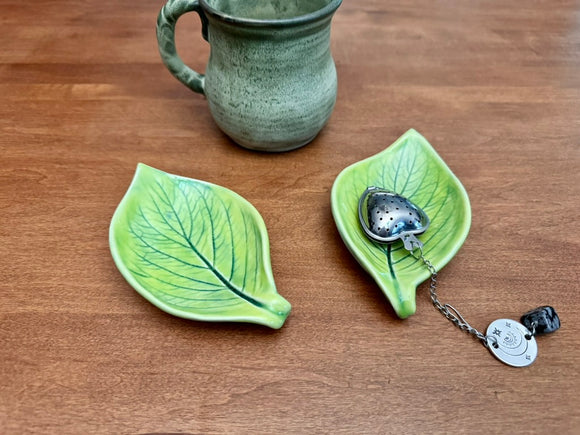 Pressed Leaf Dish- Chartreuse